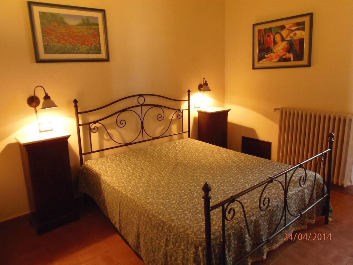 Le Cisterne Dell'Etna Hotel Calcerana-Marina Ruang foto