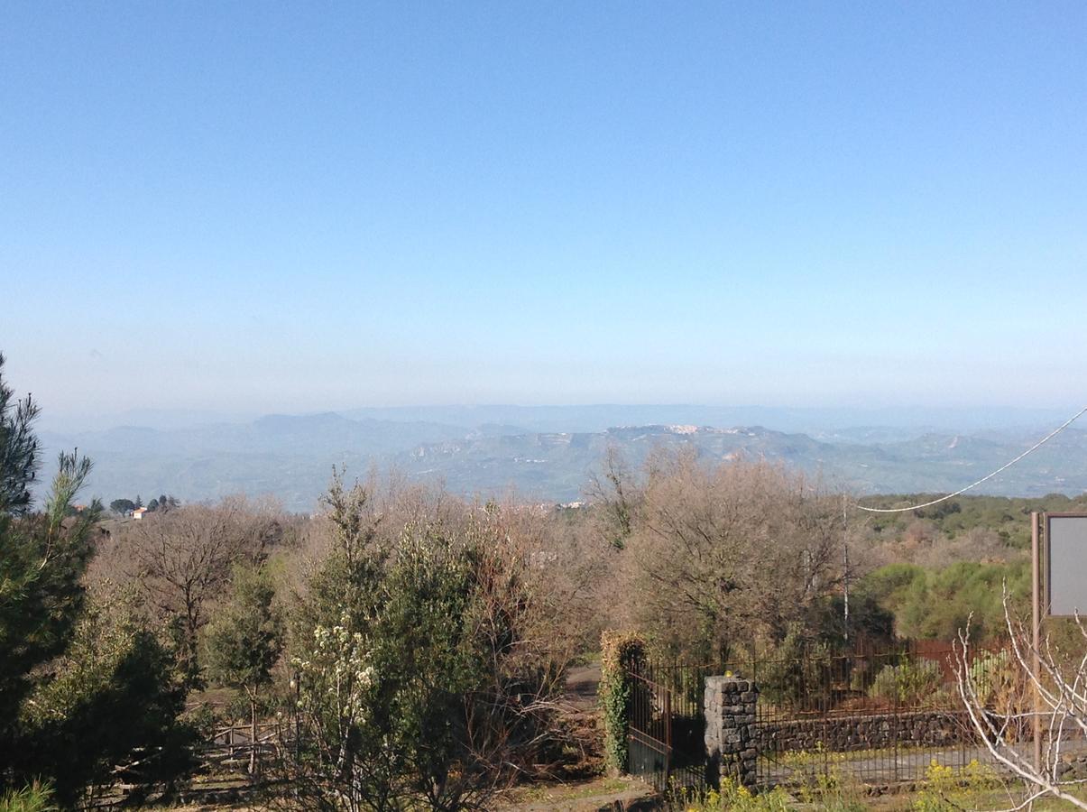 Le Cisterne Dell'Etna Hotel Calcerana-Marina Bagian luar foto