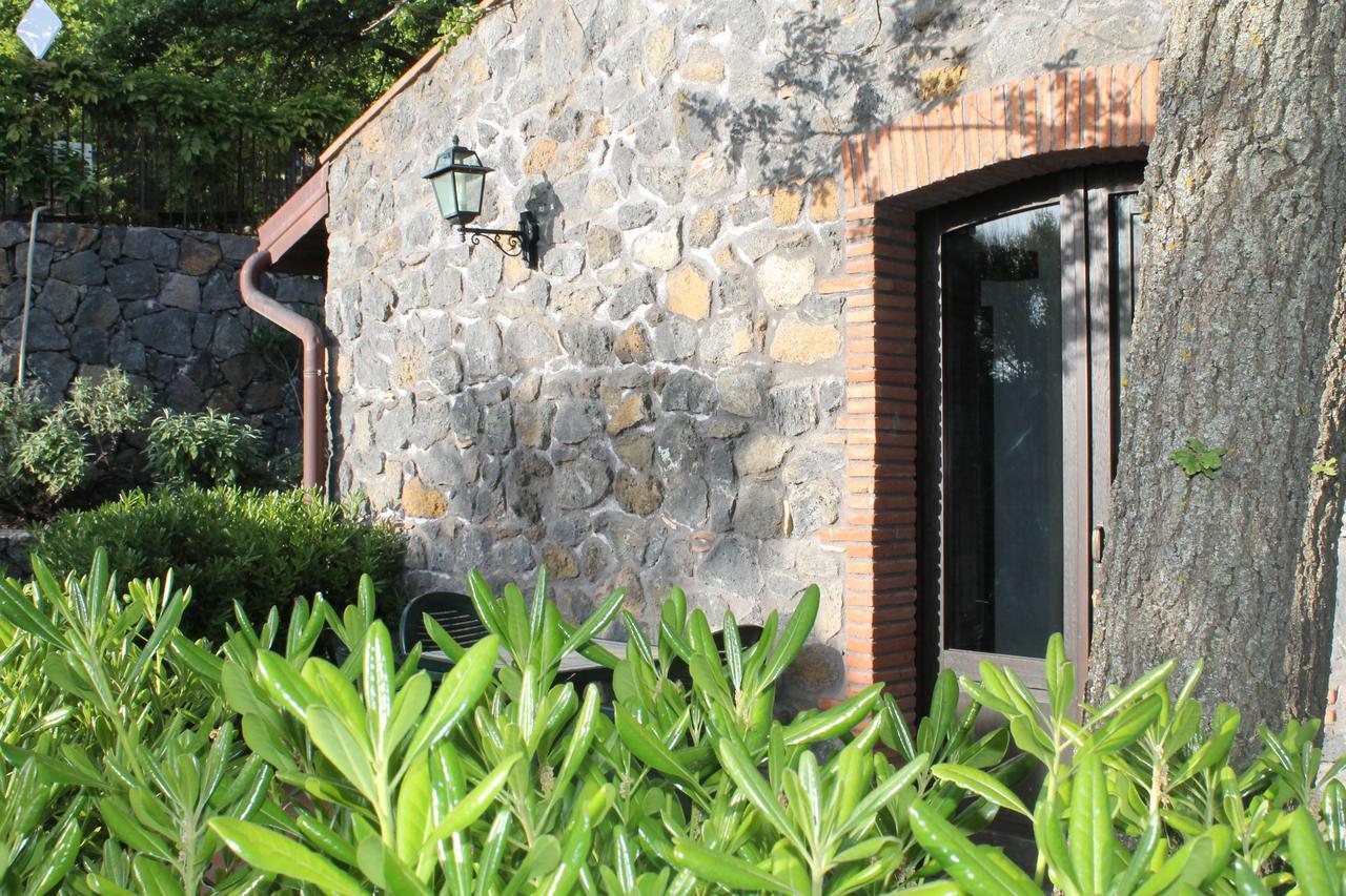 Le Cisterne Dell'Etna Hotel Calcerana-Marina Bagian luar foto